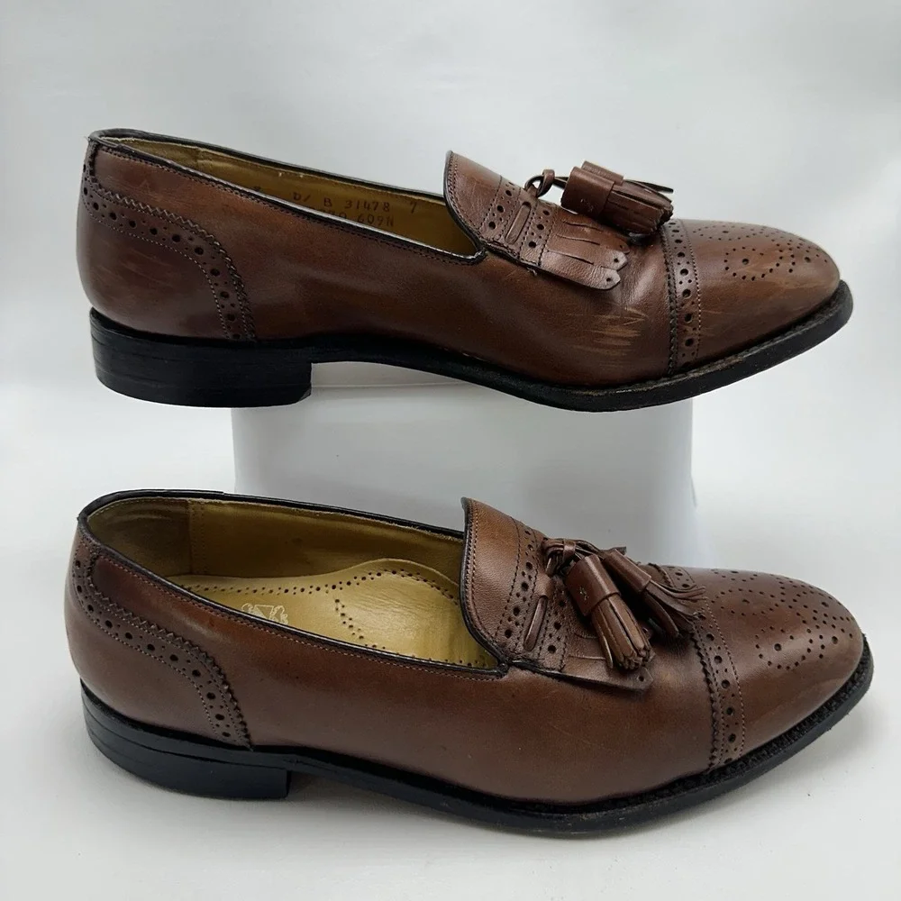 Johnston Murphy Aristocraft Kiltie Tassel‎ Cap Toe Loafers Men's 9 D/B Brown